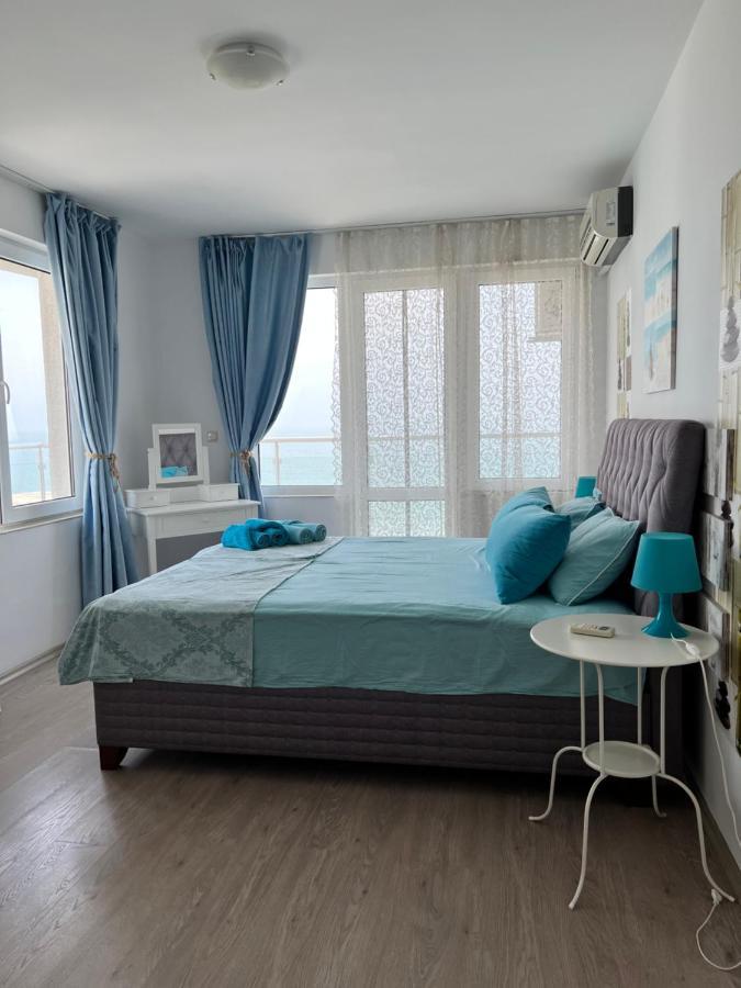 Orange Apartments 포마리 외부 사진