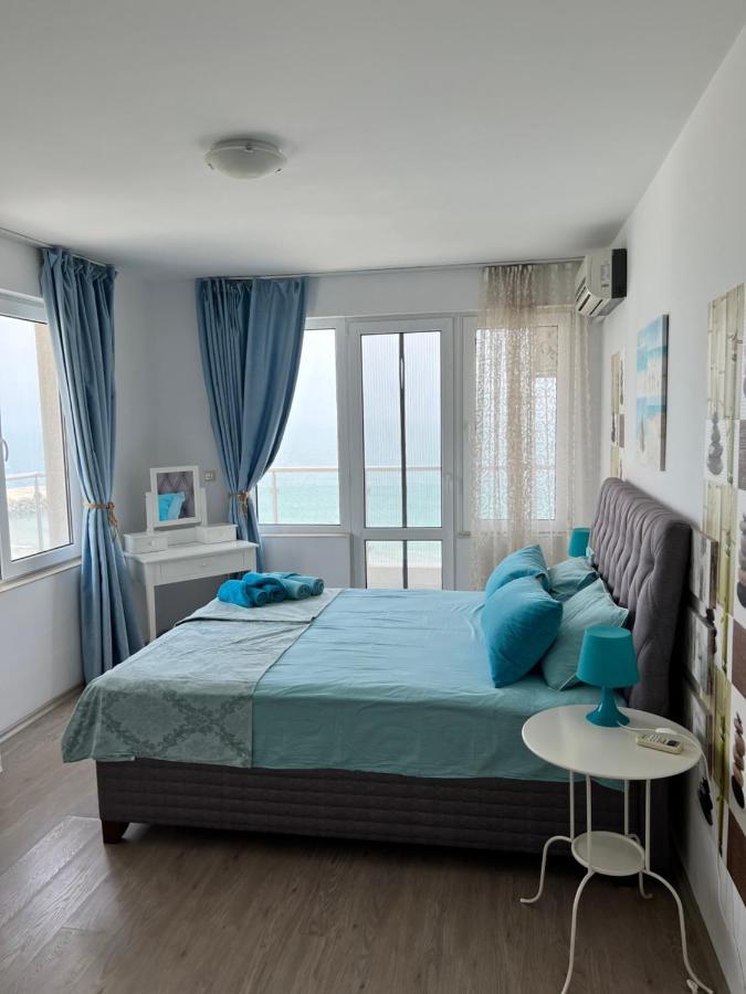 Orange Apartments 포마리 외부 사진