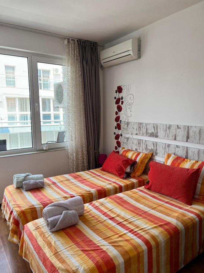 Orange Apartments 포마리 외부 사진