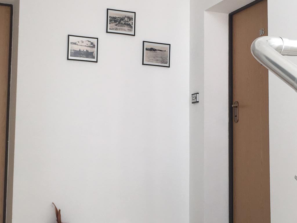 Orange Apartments 포마리 외부 사진